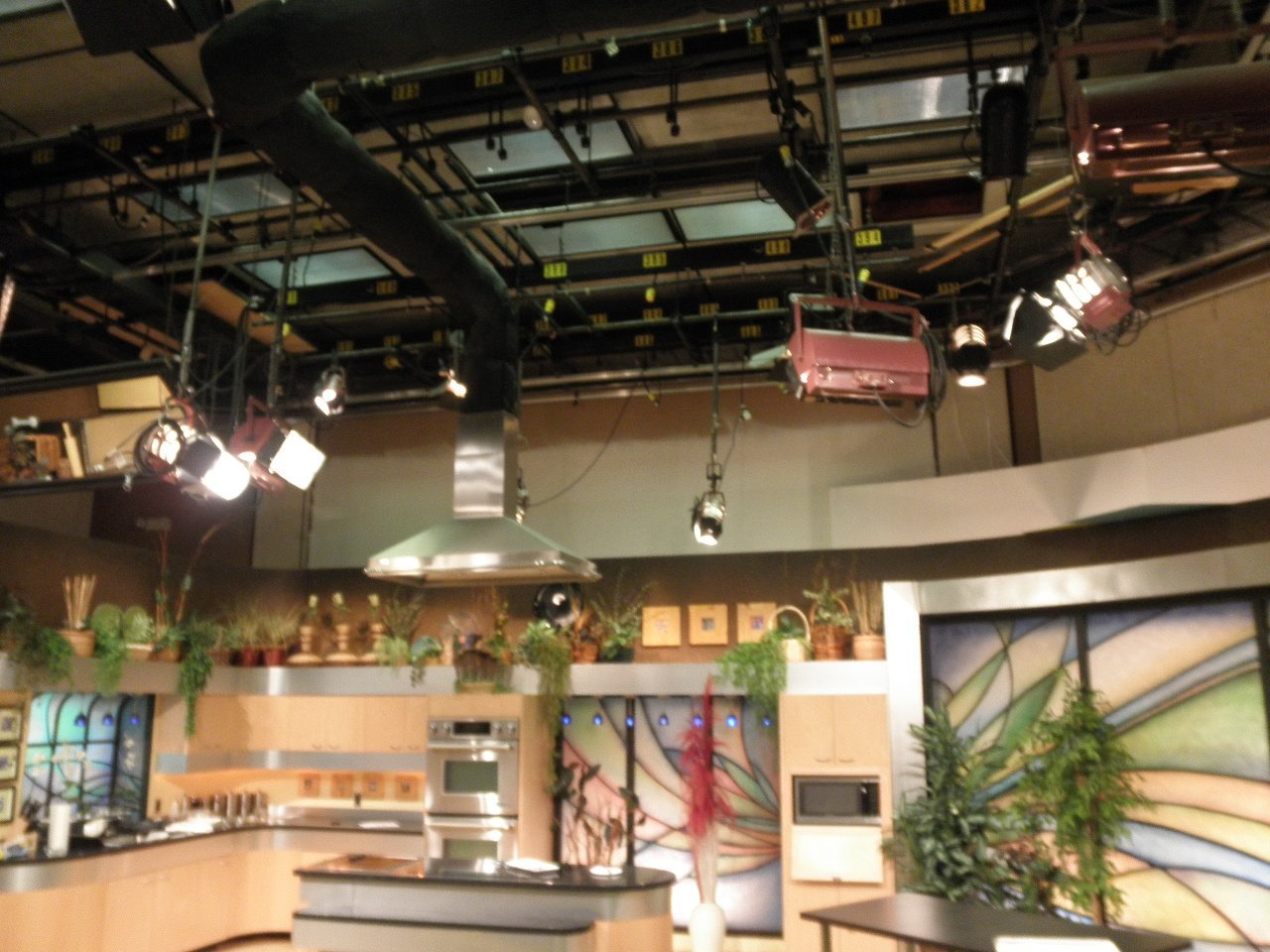 Activity/Tour to KSL - May 2010 — photograph 13