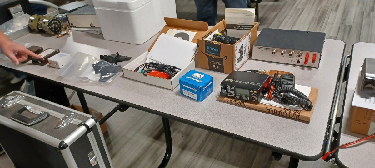 Donation Auction - October 2021 — photograph 6