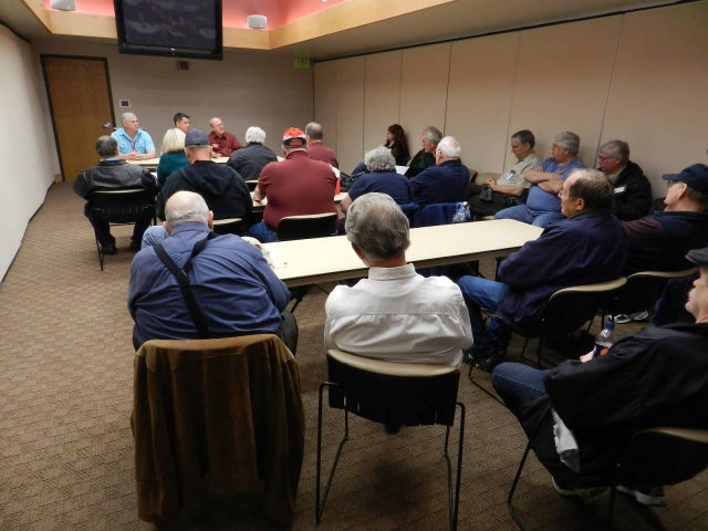 EmComm Hamfest - April 2013 — photograph 10