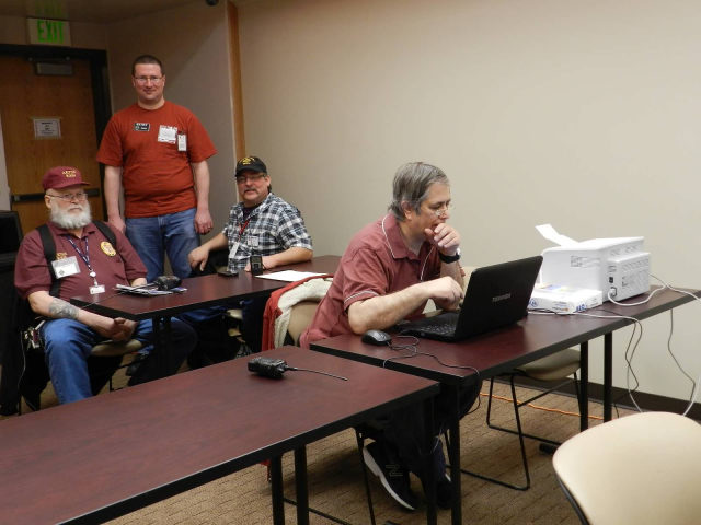 EmComm Hamfest - April 2013 — photograph 16