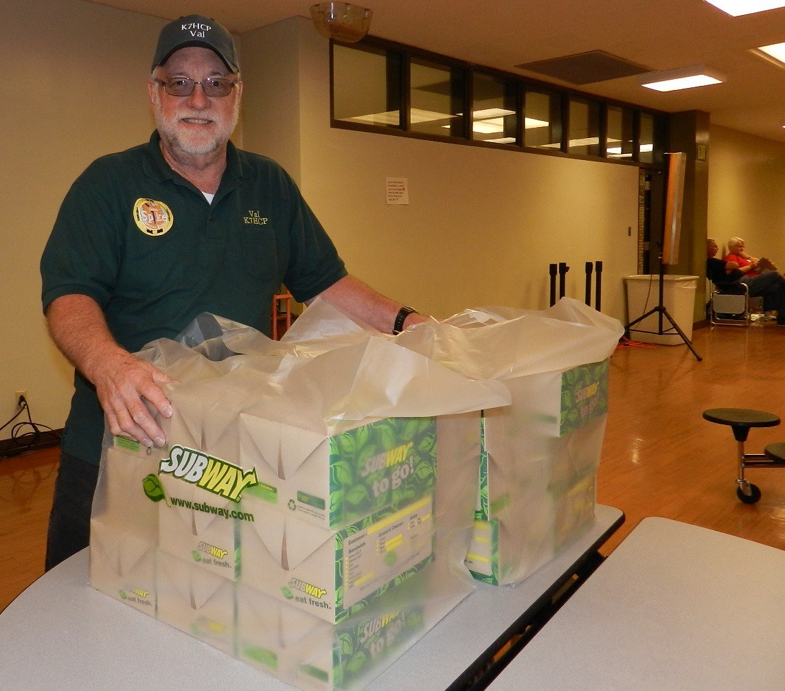 EmComm Hamfest - April 2014 — photograph 9