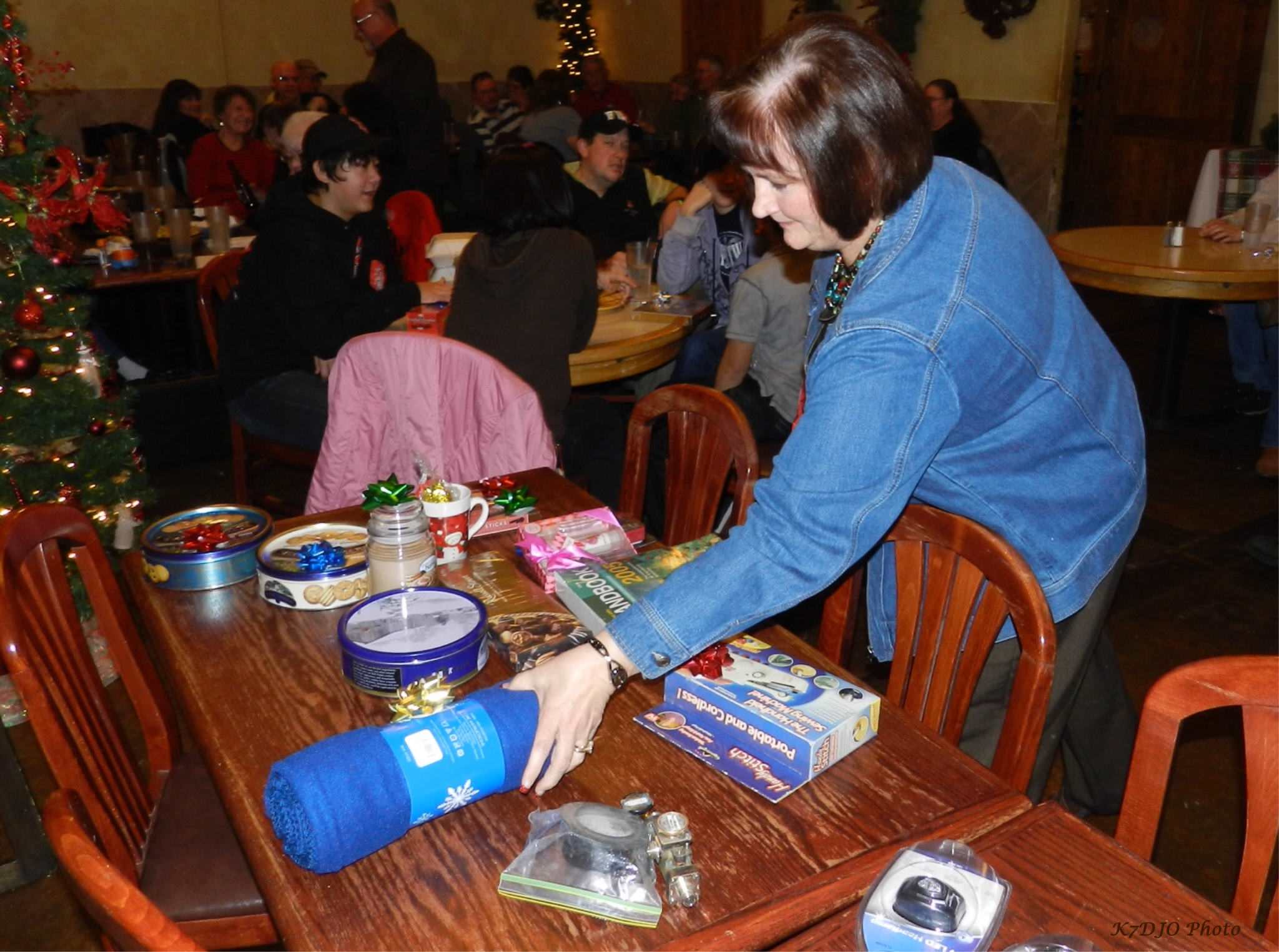 Family Dinner - December 2011 — photograph 16