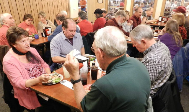 Family Dinner - December 2013 — photograph 15