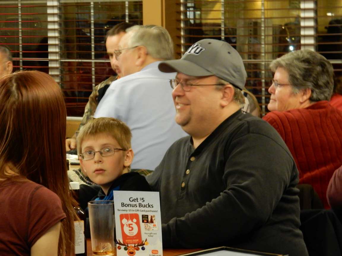 Family Dinner - December 2016 — photograph 20