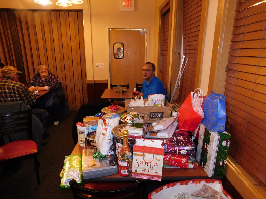 Family Dinner - December 2017 — photograph 21