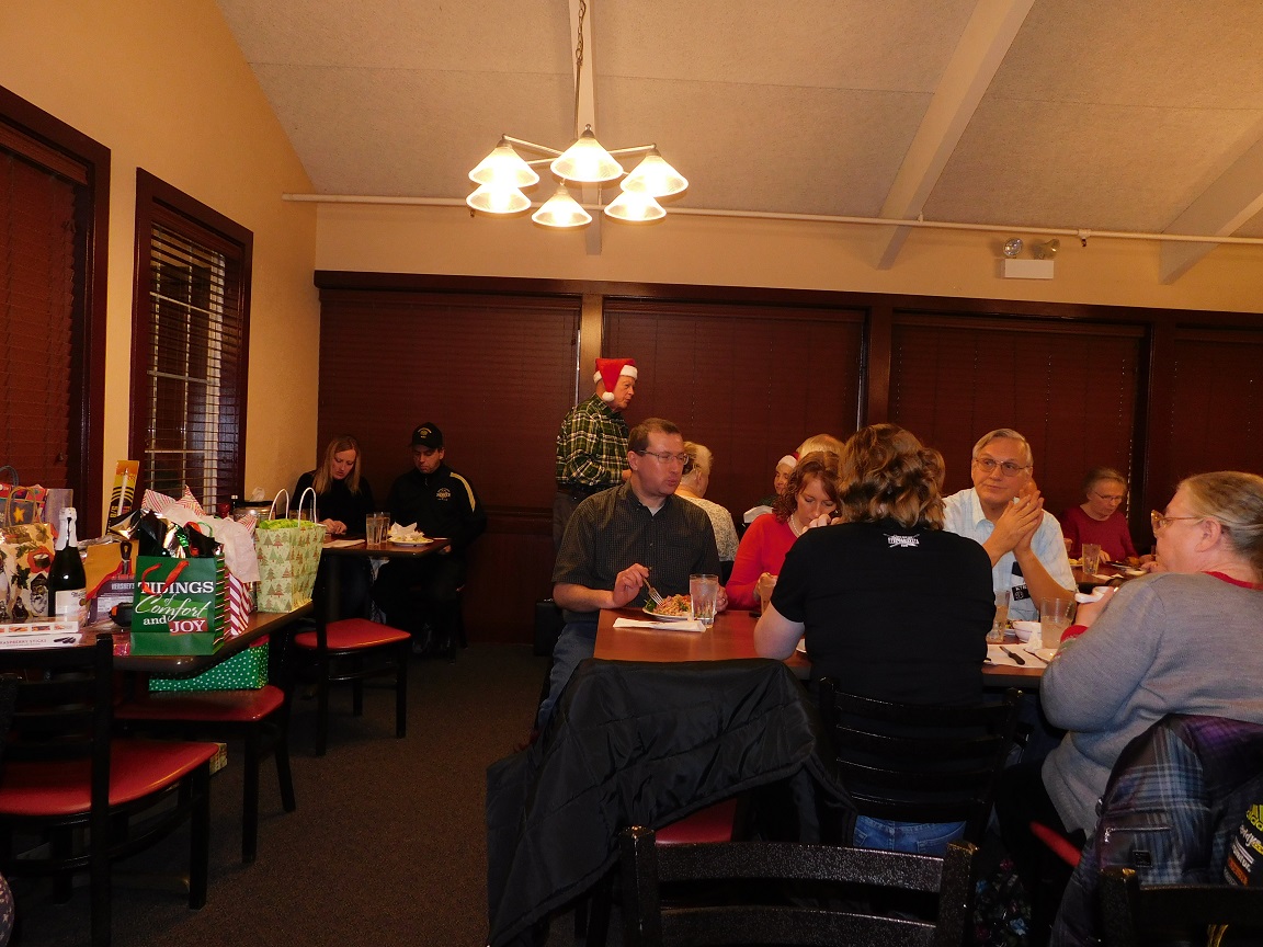 Family Dinner - December 2018 — photograph 2