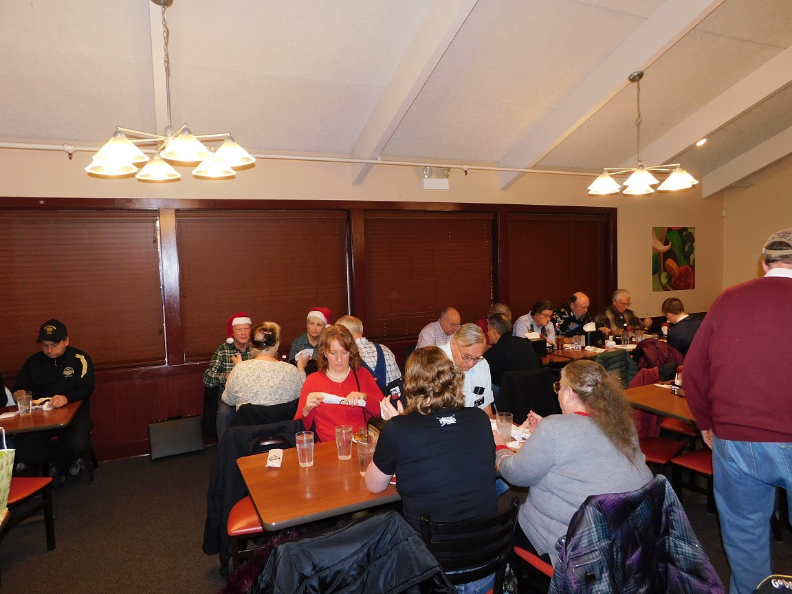 Family Dinner - December 2018 — photograph 4