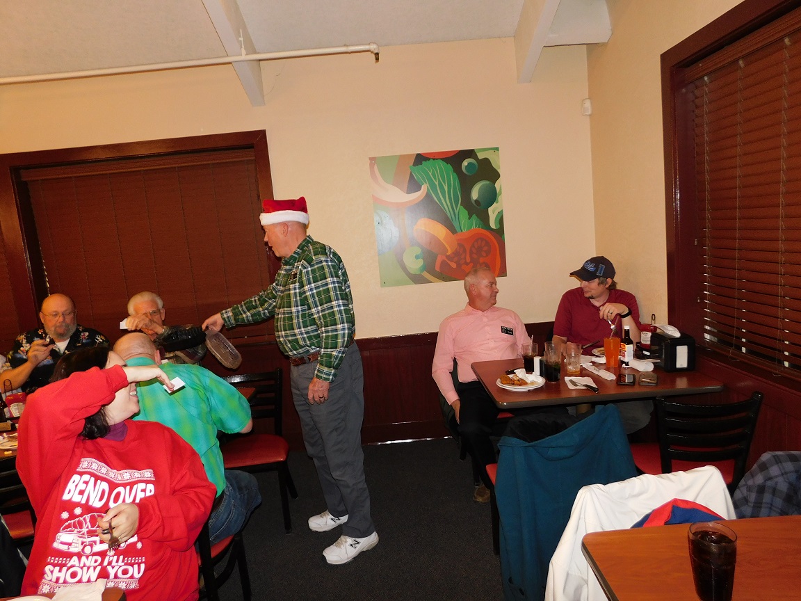 Family Dinner - December 2018 — photograph 6