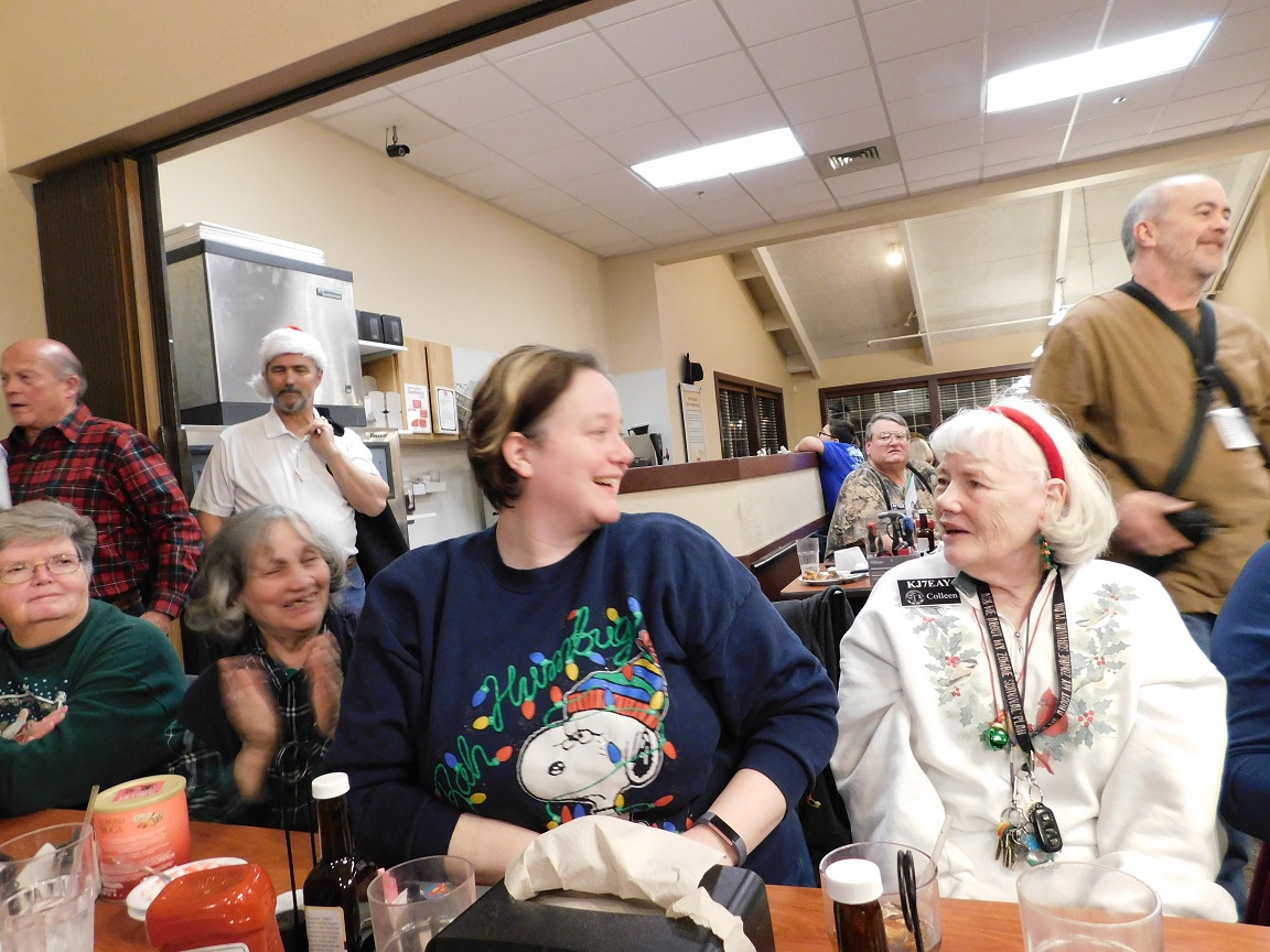 Family Dinner - December 2019 — photograph 32