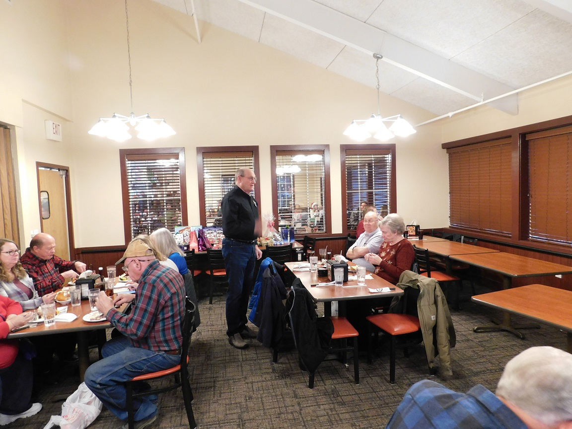 Family Dinner - December 2019 — photograph 34