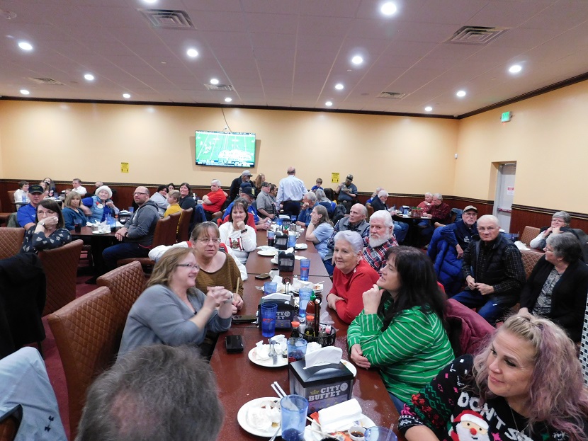 Family Dinner - December 2021 — photograph 25
