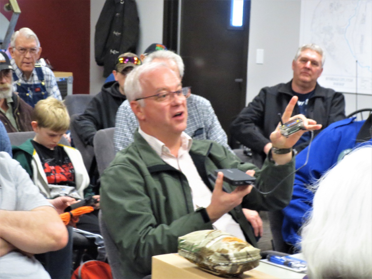 Show & Tell Meeting - March 2019 — photograph 46